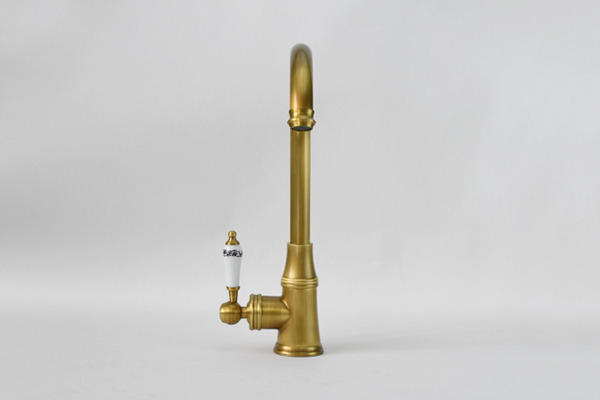 VÒI RỬA CHÉN CỔ ĐIỂN BẰNG ĐỒNG KANLY - GCC07 - Ảnh 3