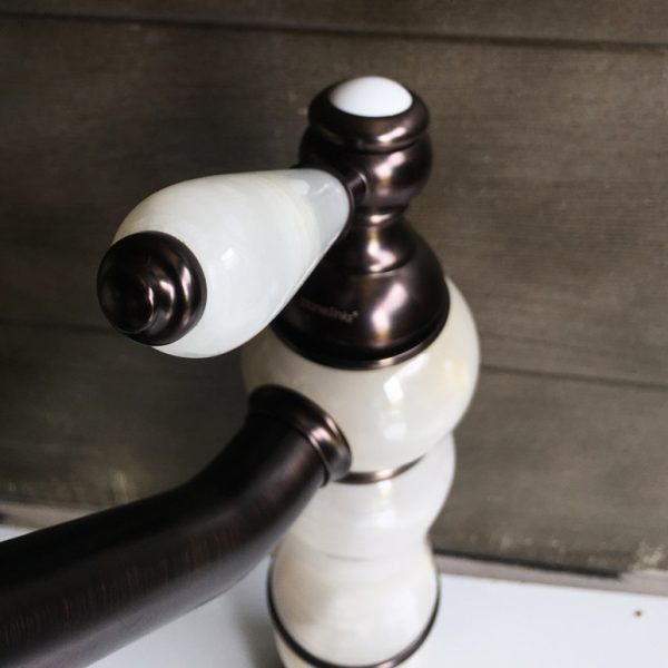 Vòi Lavabo rửa bằng đồng đệm đá BCF2/B - Ảnh 4