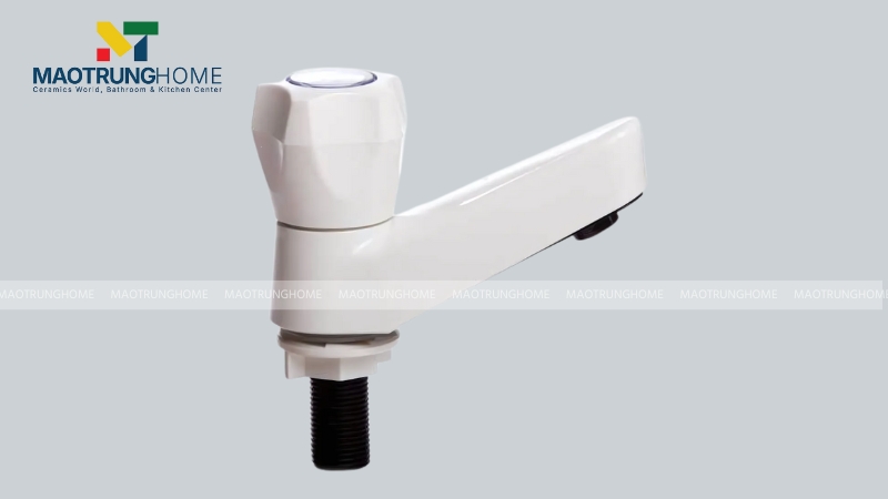 Vòi lavabo bằng nhựa với giá thành rẻ chính là điểm mạnh