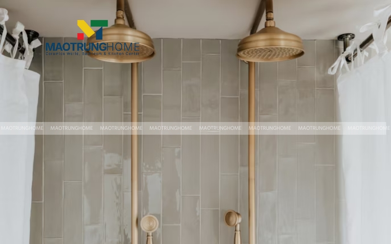 Gạch mosaic gốm sứ trong phòng tắm