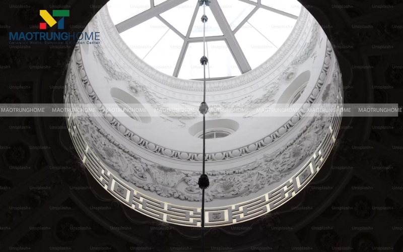 Gạch tranh, gạch điểm nghệ thuật ốp giếng trời