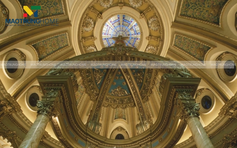 Gạch điểm nghệ thuật ốp giếng trời phong cách cổ điển