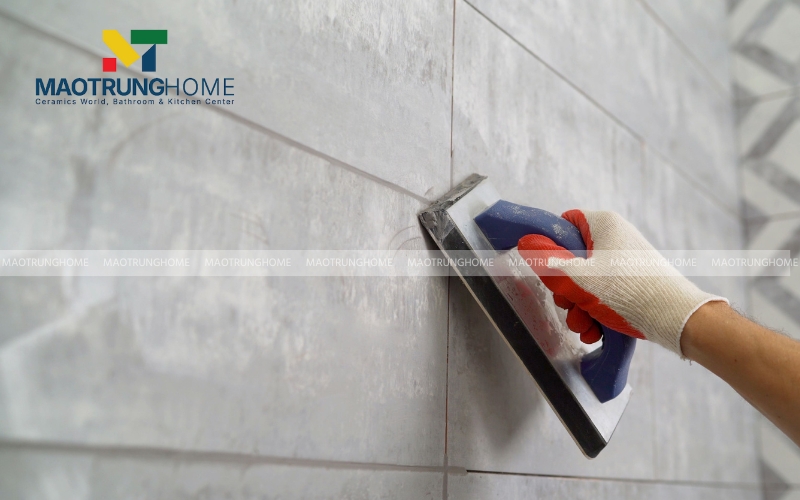 Vệ sinh bề mặt tường