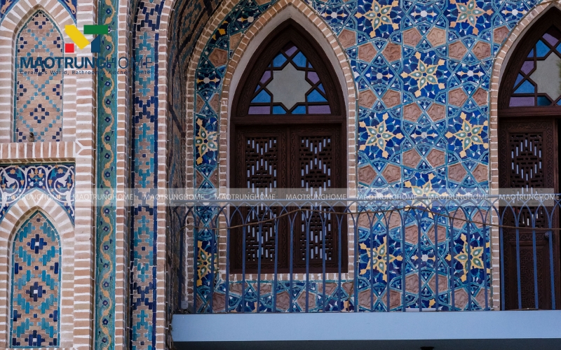 Nhà ốp tường gạch mosaic full ngoại thất