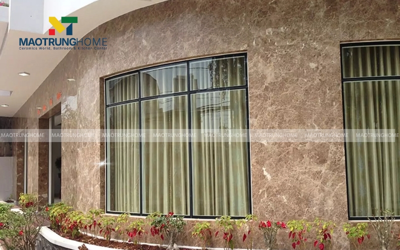 Gạch ốp mặt tiền giả đá màu sáng