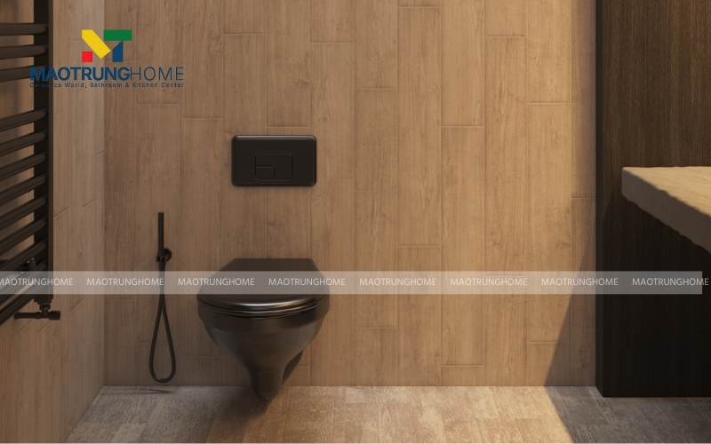 Nhà vệ sinh 4m2 phong cách cá tính với bồn cầu màu đen