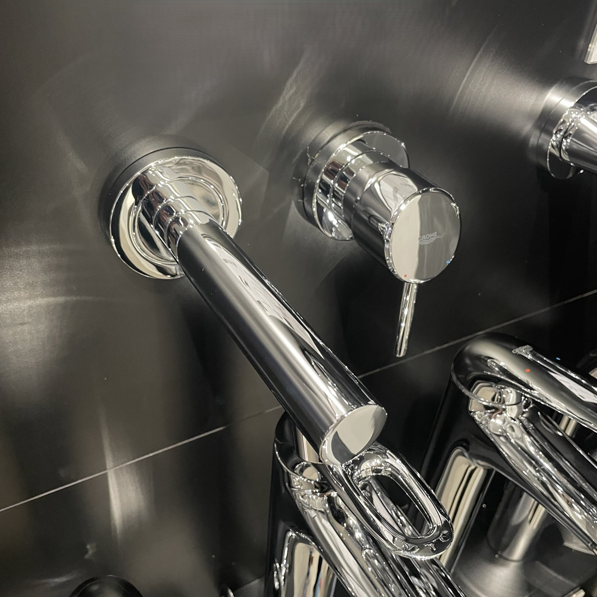 Vòi Lavabo gắn tường nóng lạnh 2 lỗ Concetto GROHE 19575001 - Ảnh 7