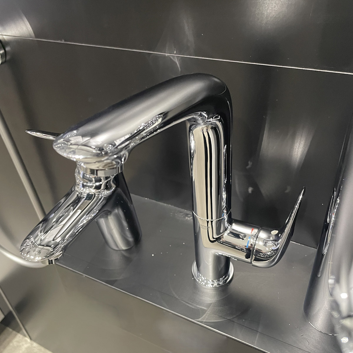 Vòi Lavabo nóng lạnh Eurostyle GROHE 23569003 - Ảnh 7