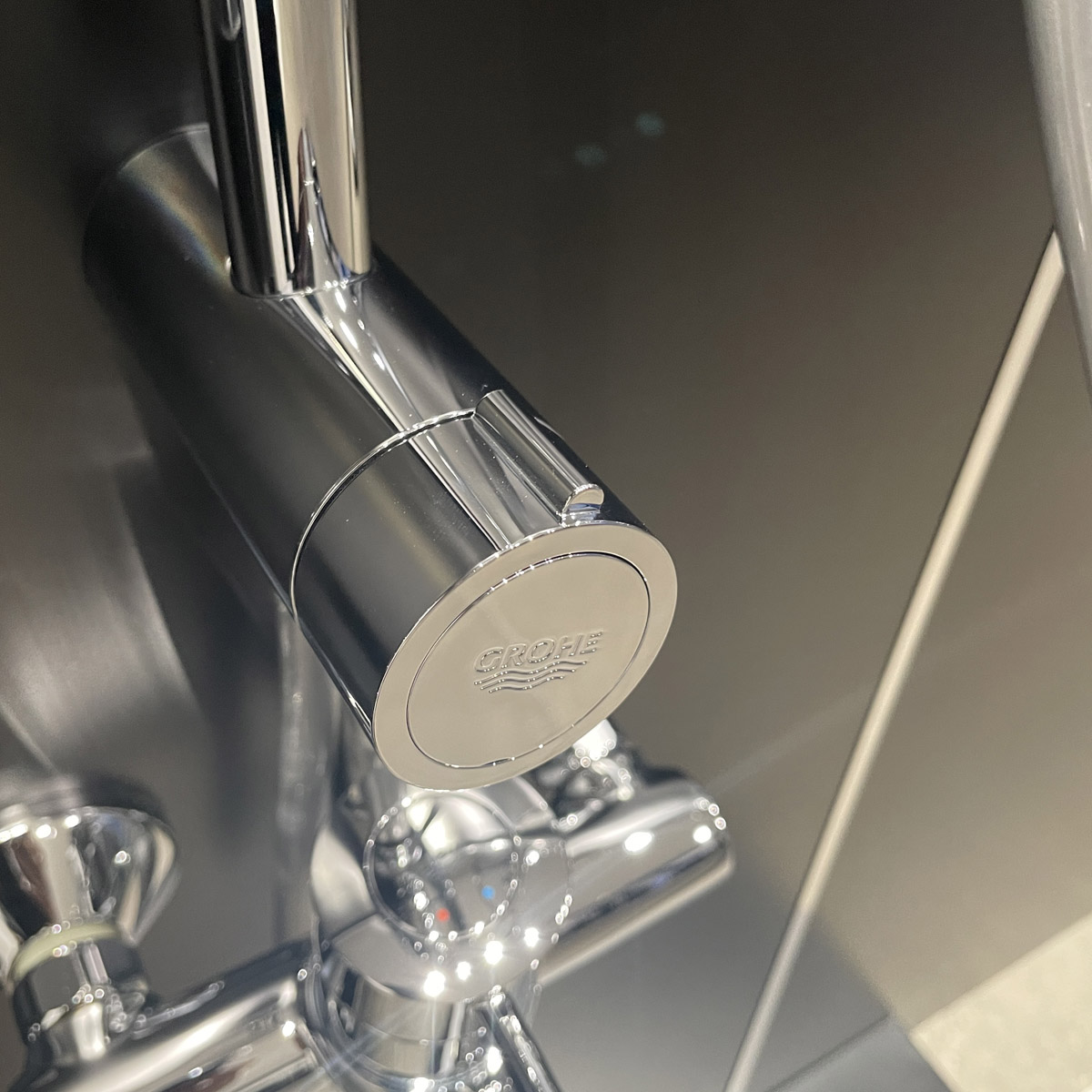 Thân sen cây tắm đứng Tempesta Rustic System 200 GROHE 26454001 - Ảnh 8