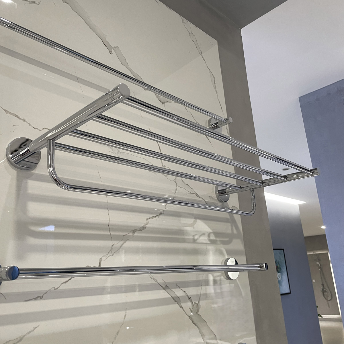 Thanh treo khăn Essentials 550mm GROHE 40800001 - Ảnh 8