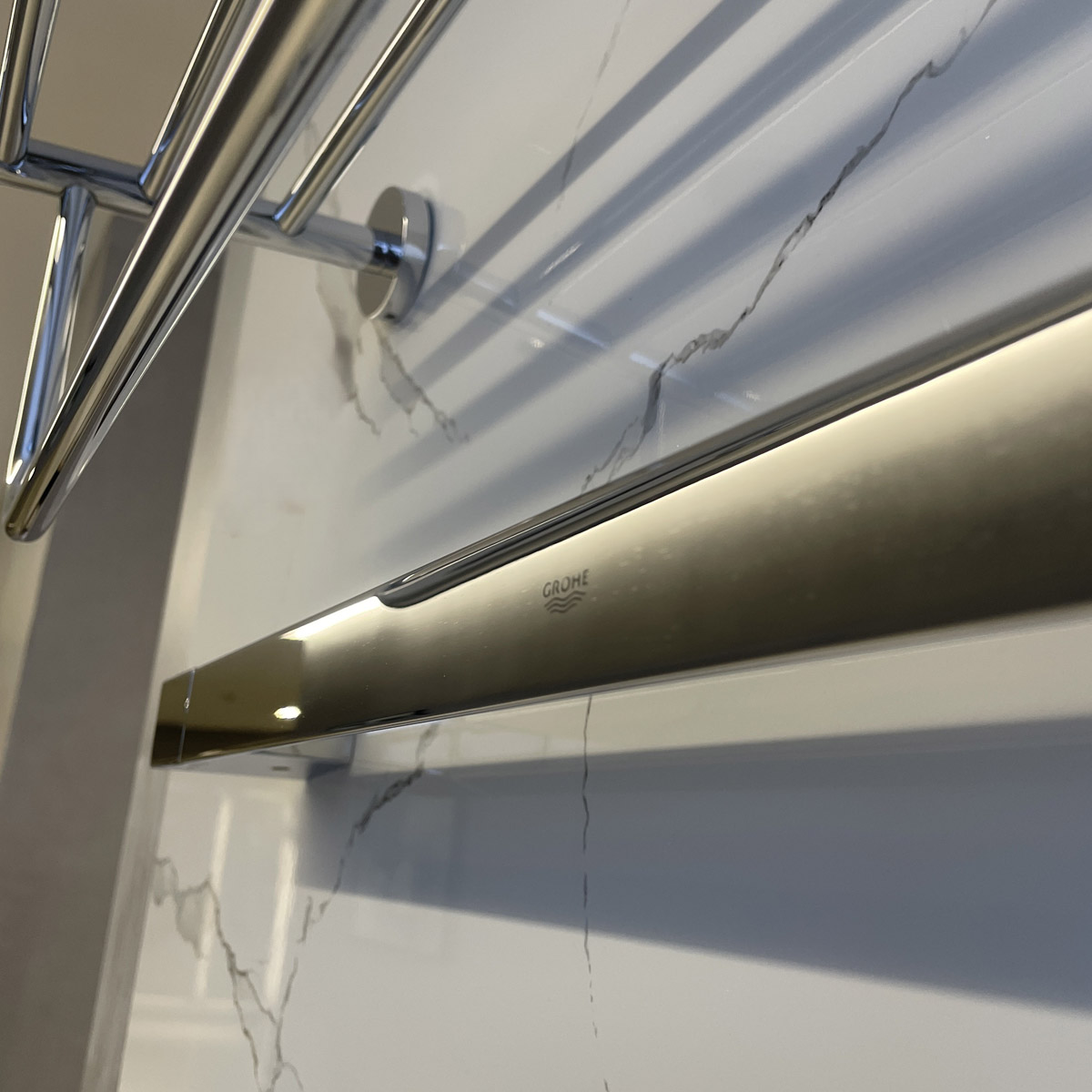 Thanh treo khăn đơn Selection Cube GROHE 40807000 - Ảnh 7