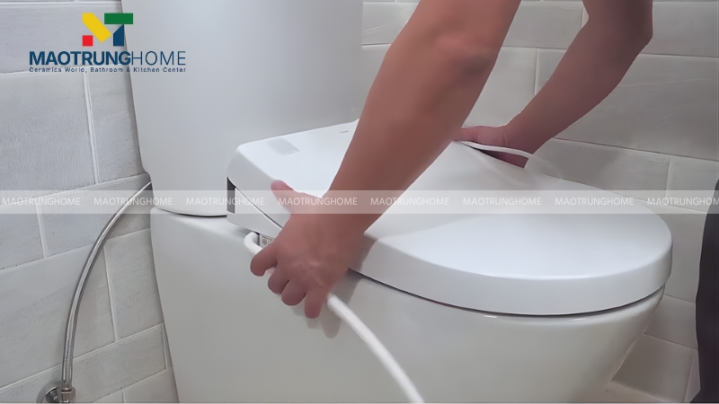 Bạn cần tìm hiểu kỹ về điều kiện kỹ thuật lắp đặt bồn cầu để đảm bảo an toàn