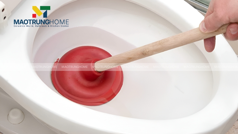 Phương pháp 2: Sử dụng pittong cao su đúng kỹ thuật