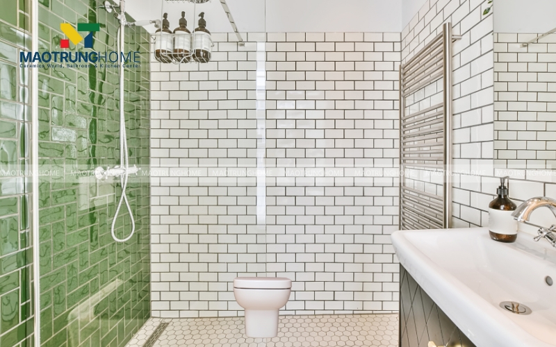 Hình ảnh một nhà vệ sinh nhỏ gọn phong cách vintage