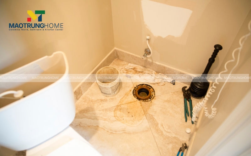 Gioăng cao su của van xả bị biến dạng, chai cứng