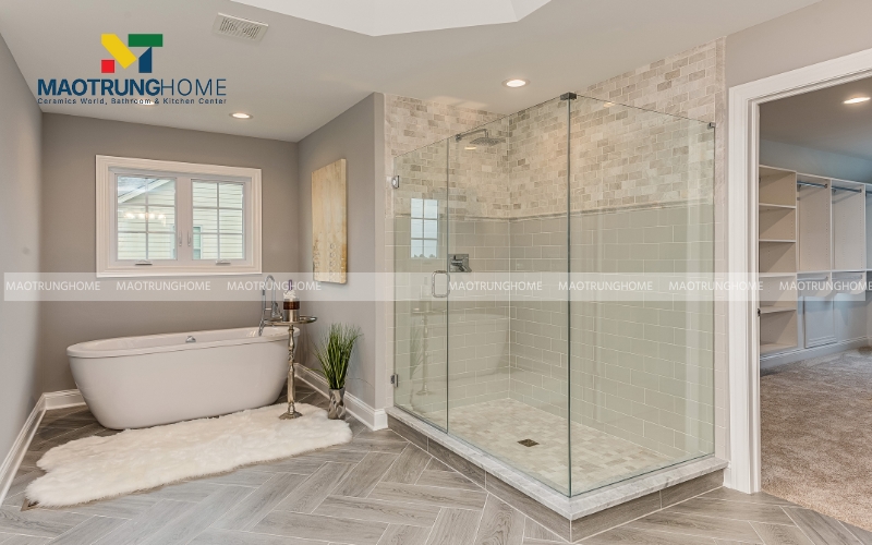 Phòng tắm biệt thự rộng và sang trọng