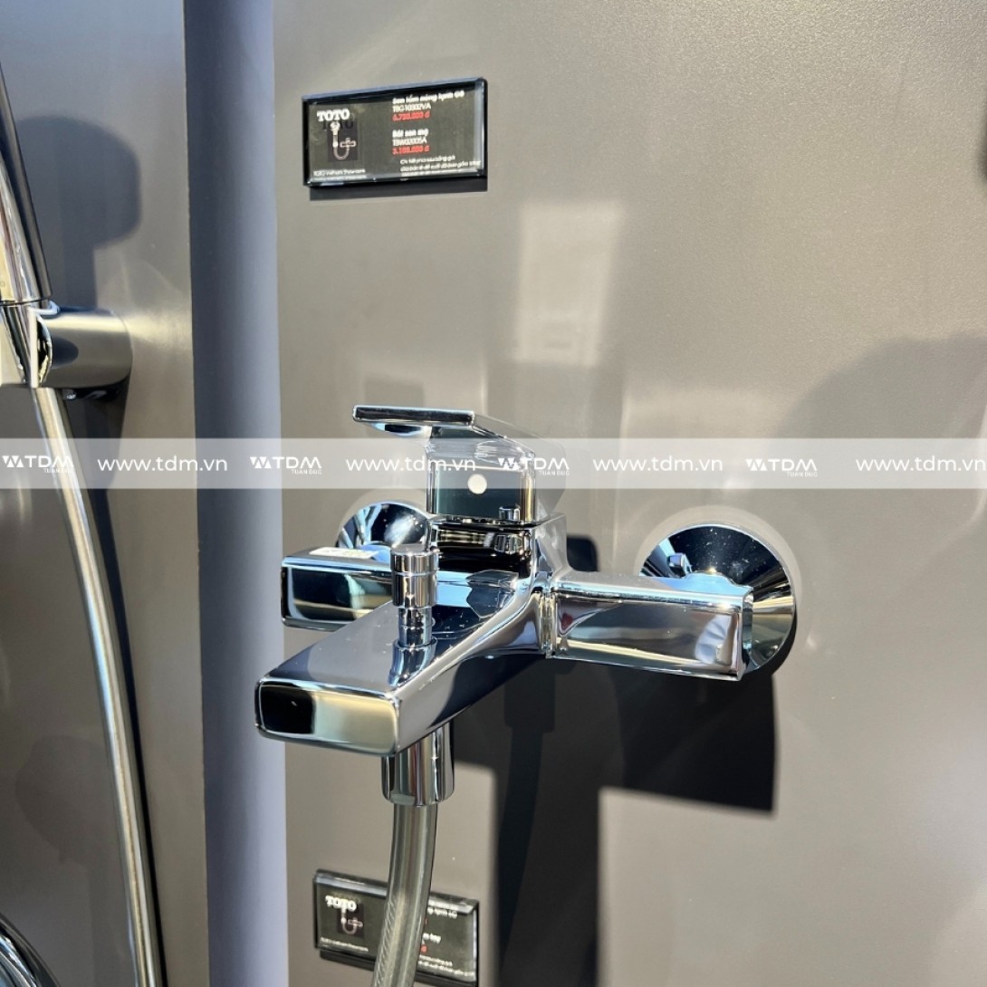 Củ sen Tắm TOTO TBG10302VA nóng lạnh - Ảnh 4