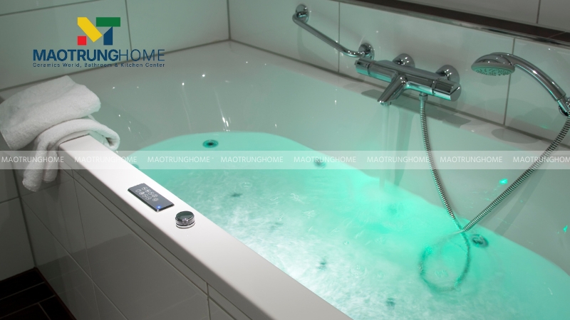Bồn tắm massage (sục thủy lực và sục khí)