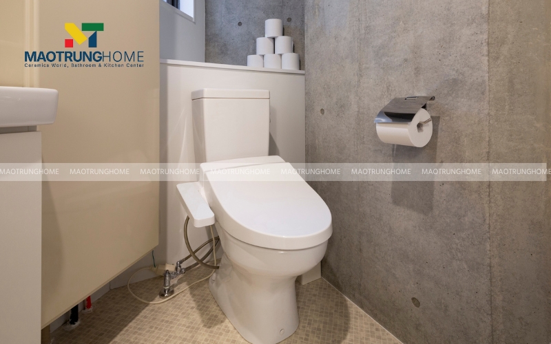 Bồn cầu thông minh