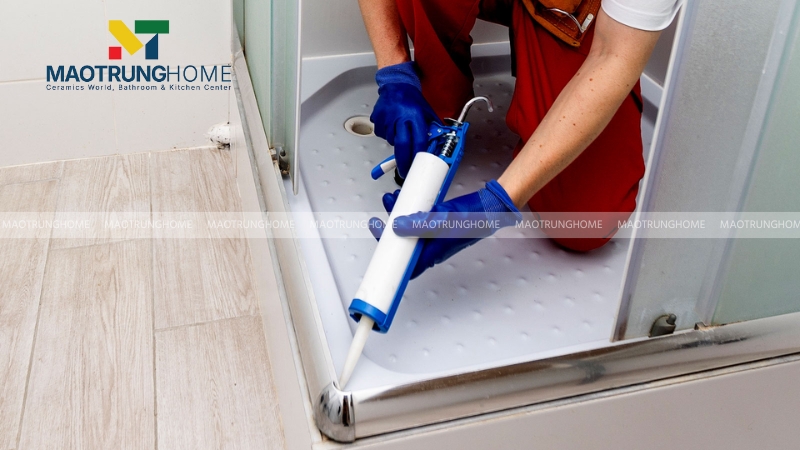 Bơm keo silicone hoàn thiện