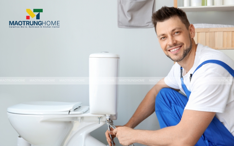 Khóa van cấp nước và xả hết nước