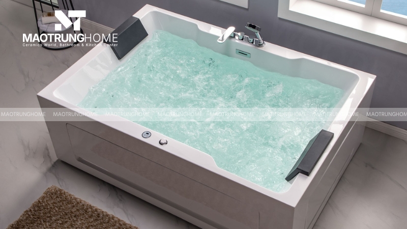 Bồn tắm cho phòng tắm lớn (trên 8m²)