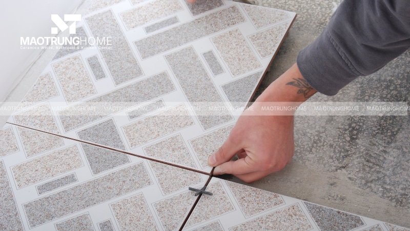 Tiến hành thi công