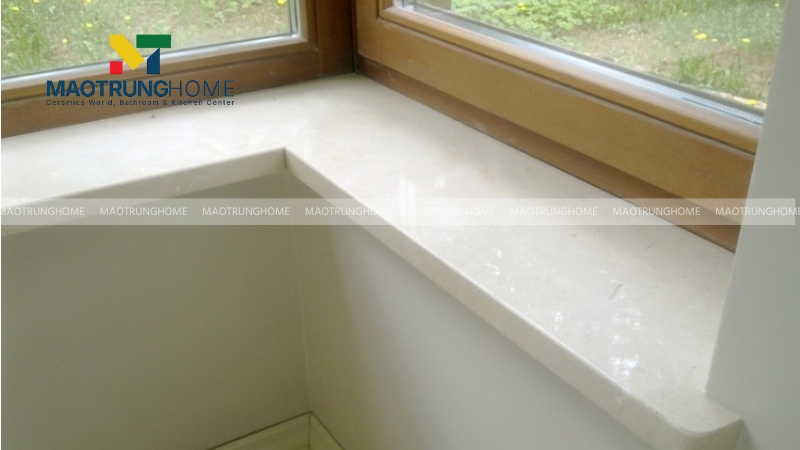 Có thể tận dụng gạch lát nền còn thừa để ốp cửa sổ