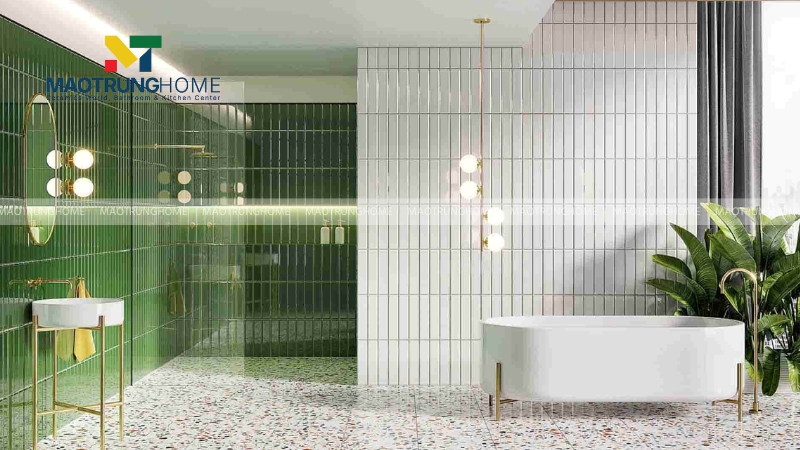 Phòng tắm thư giãn như spa với gạch ốp tường xanh lá