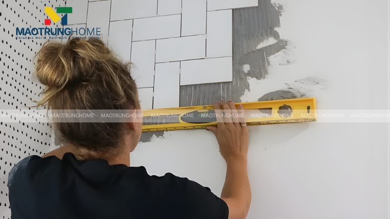 Bạn có thể tự thi công cho các diện tích tường rào nhỏ