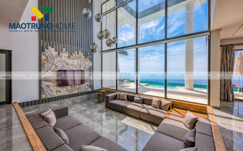 Không gian phòng khách ấn tượng với gạch lát nền vân đá xám khói