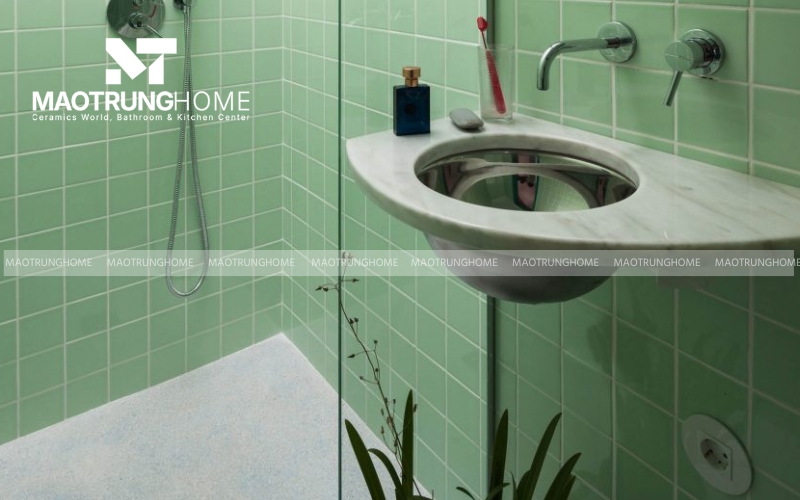 Tối ưu khả năng chống trượt với thiết kế gạch mosaic xanh độc đáo