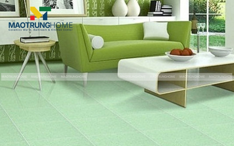 Phòng khách hiện đại với gạch lát nền khổ lớn