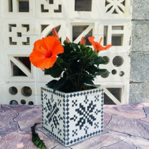 Chậu hoa mỹ thuật 20x20 CH-01