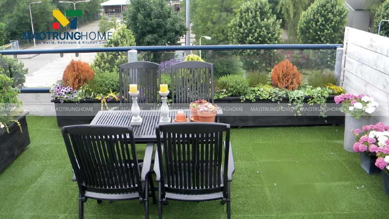 Gạch cỏ cho khu vực ban công và sân thượng (Mẫu 5)