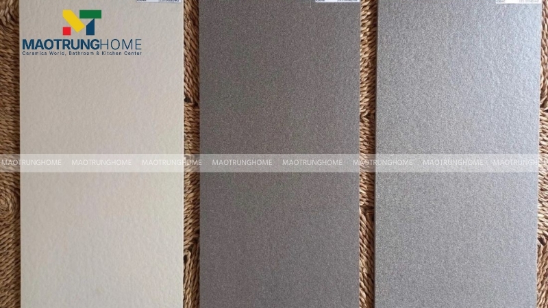 Gạch đồng chất có màu sắc xuyên suốt từ đáy lên bề mặt