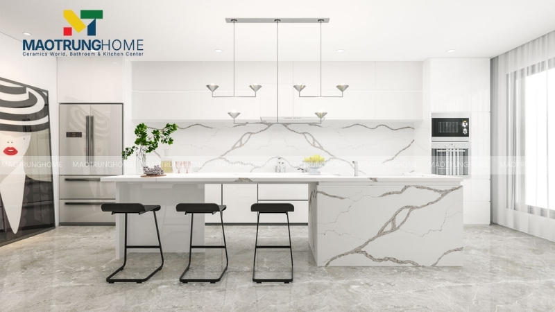 Khu vực bếp nên ưu tiên gạch men bóng kính