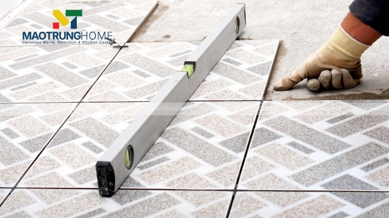 Lưu ý quan trọng khi chọn và nhận gạch lát nền tại công trình