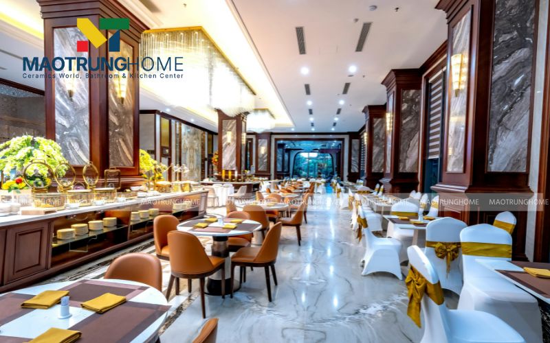 Gạch bóng kiếng khổ lớn mang lại vẻ đẹp hiện đại và tinh tế