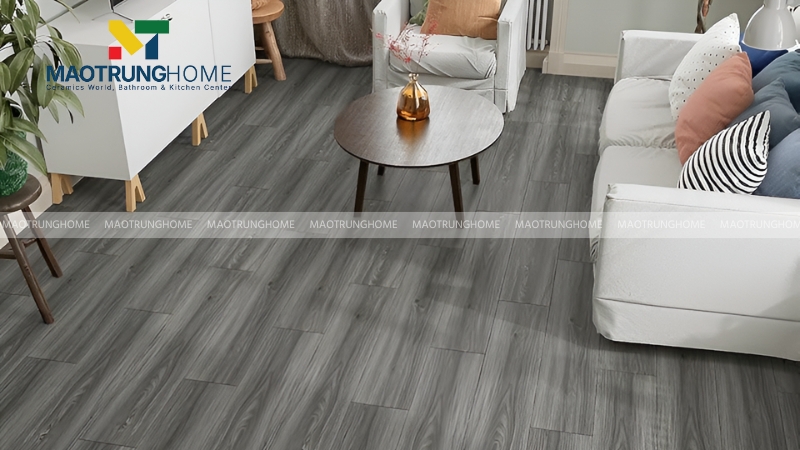 Mẫu gạch vân gỗ xám đen đậm (Mẫu 7)