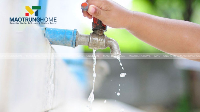 Dùng nước sinh hoạt sạch