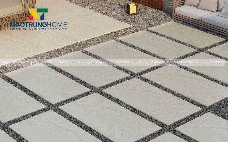 Gạch Porcelain siêu dày giúp thoát nước tự nhiên tốt cho công trình