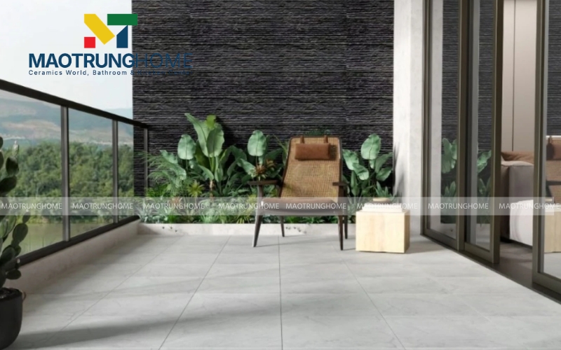Tông màu ghi sáng hiện đại tạo không gian sân vườn thoáng đạt