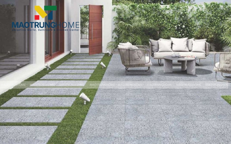 Điểm nhấn ấn tượng cho lối đi sân vườn với gạch họa tiết tự nhiên