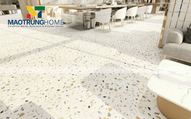 Gạch Terrazzo xám giảm sự đơn điệu và tăng tính nghệ thuật cho sàn