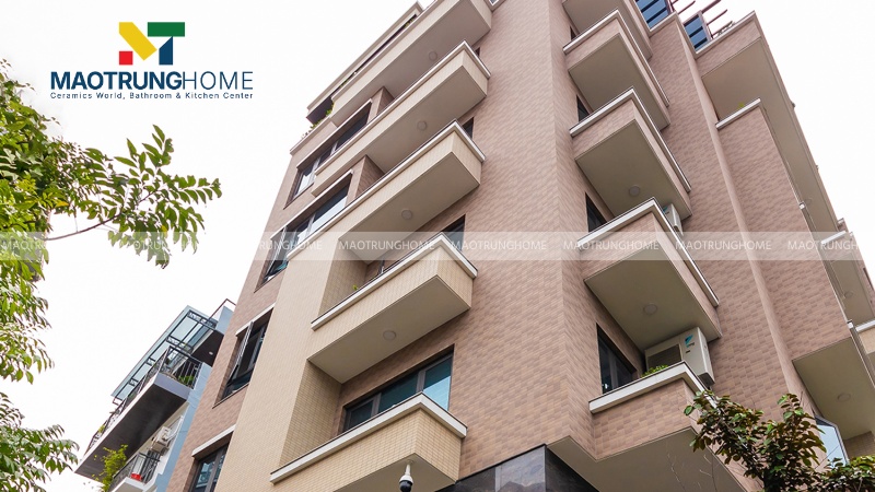 Nhóm gạch INAX phong cách mộc mạc và cổ điển (Mẫu 4)
