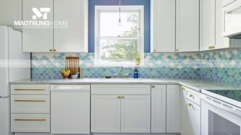 Lựa chọn gạch mosaic theo diện tích bếp