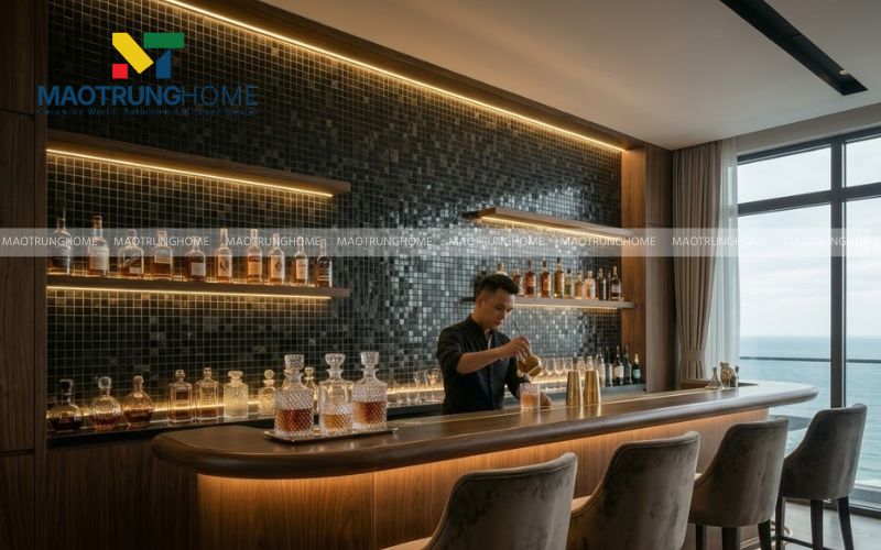 Gạch mosaic đen tạo chiều sâu thị giác cực tốt