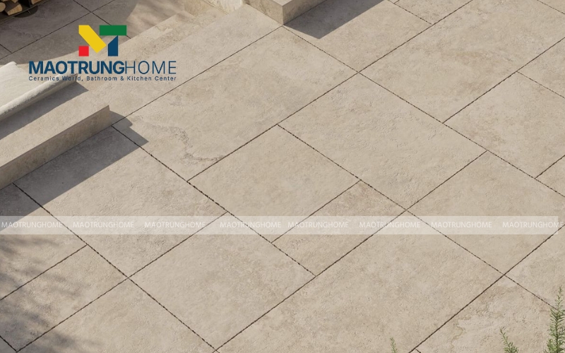 Gạch 30x60 phù hợp cho mọi diện tích ban công và sân vườn
