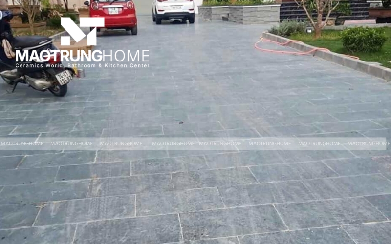 Sự kết hợp giữa họa tiết đá tự nhiên và xương gạch Porcelain cứng cáp